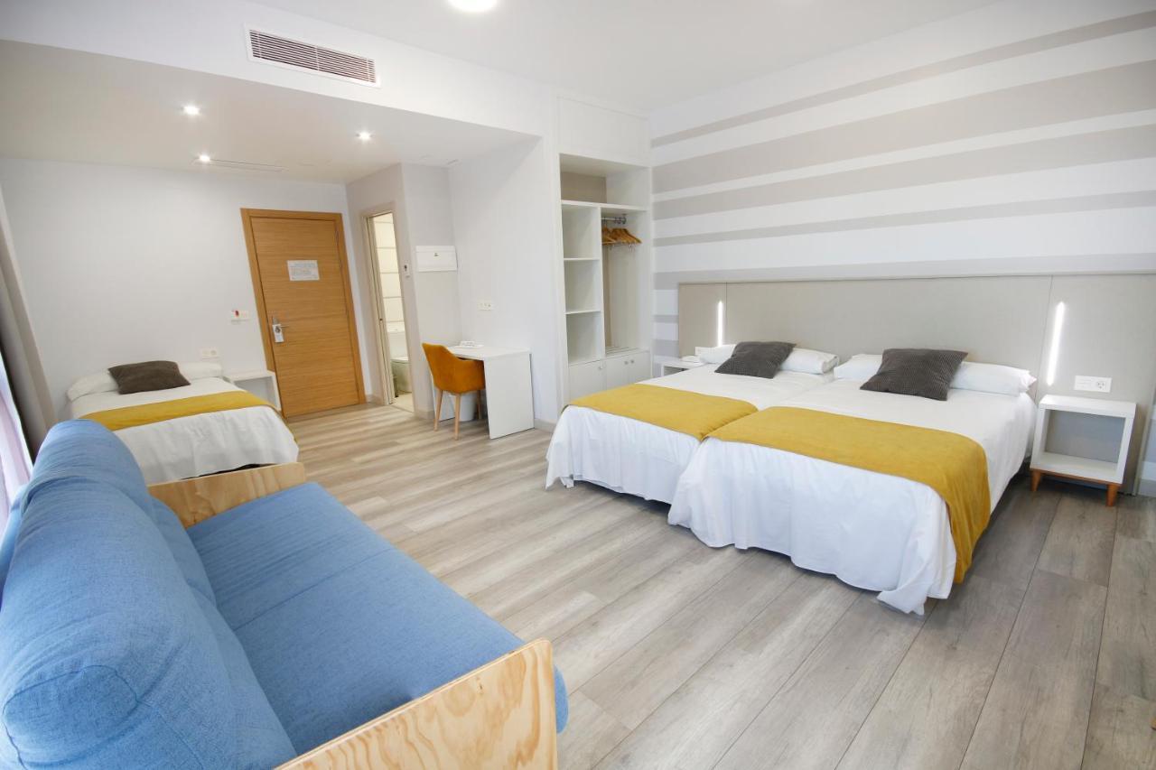Hotel Leo Monesterio Luaran gambar